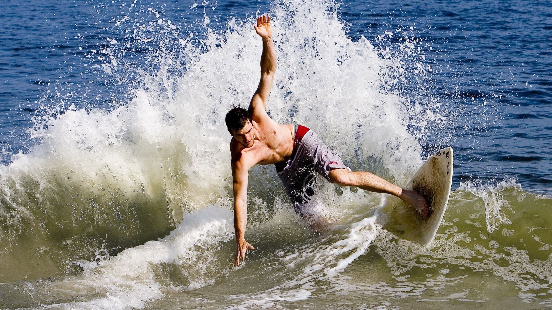 体育市场竞争力分析报告，体育行业竞争格局